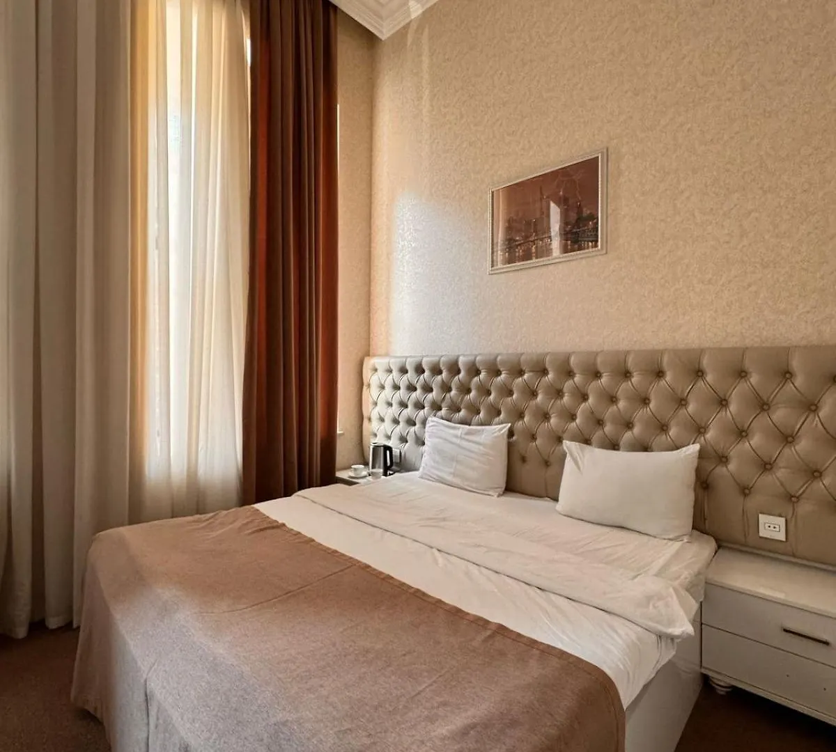 Sahil Paradise Hotel Baku 3*,